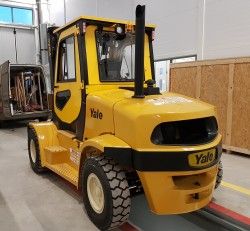 Металлическая кабина на погрузчик Yale 6-7т